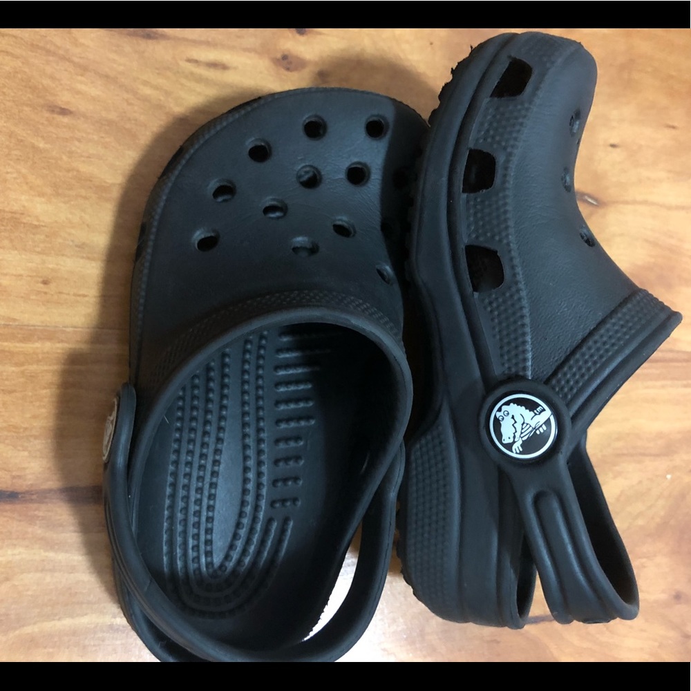 Crocs Toddler size 6/7